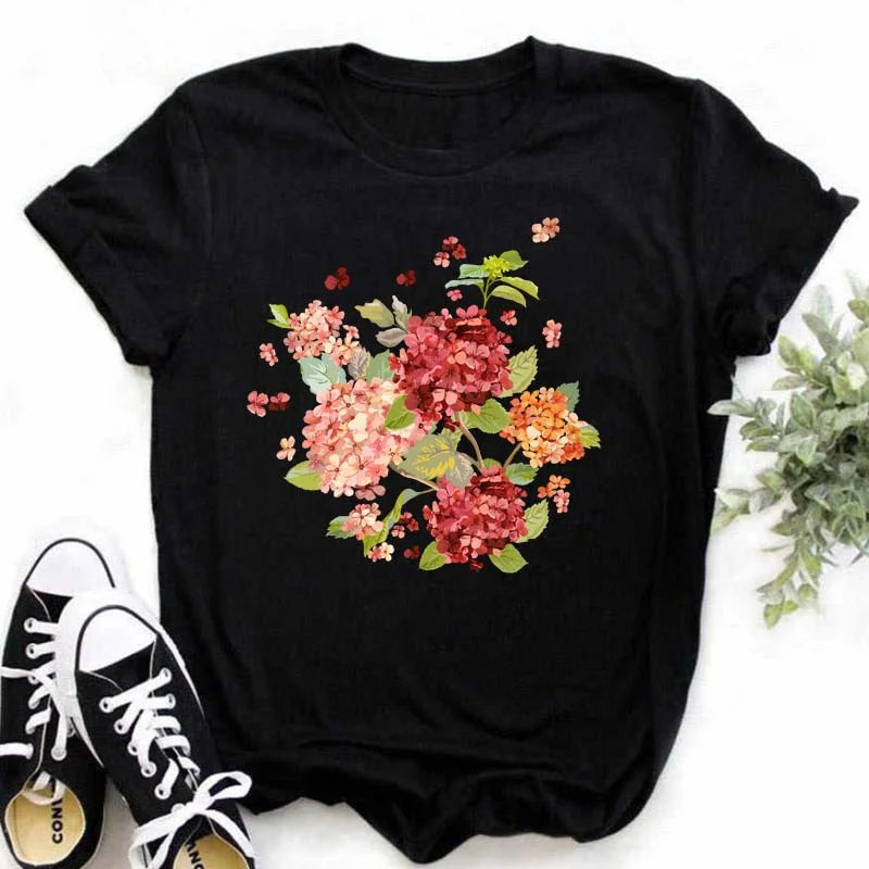 Fashion Red Poppy Women T Shirt Funny Black Printed Tops Tee Female Short Sleeve Tshirt Harajuku Tee Shirts 90s Girls T-shirts