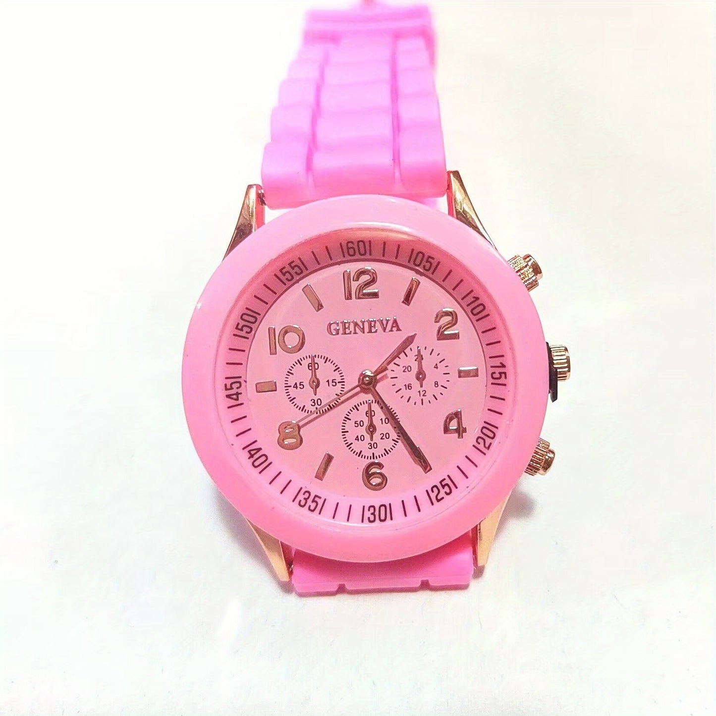 Fashion-Forward Round Pointer Quartz Watch - Accurate Triple Dial, Water-Resistant, Durable Silicone Strap - Perfect Sports Wristwatch for Active Men & Women - An Ideal Gift Choice