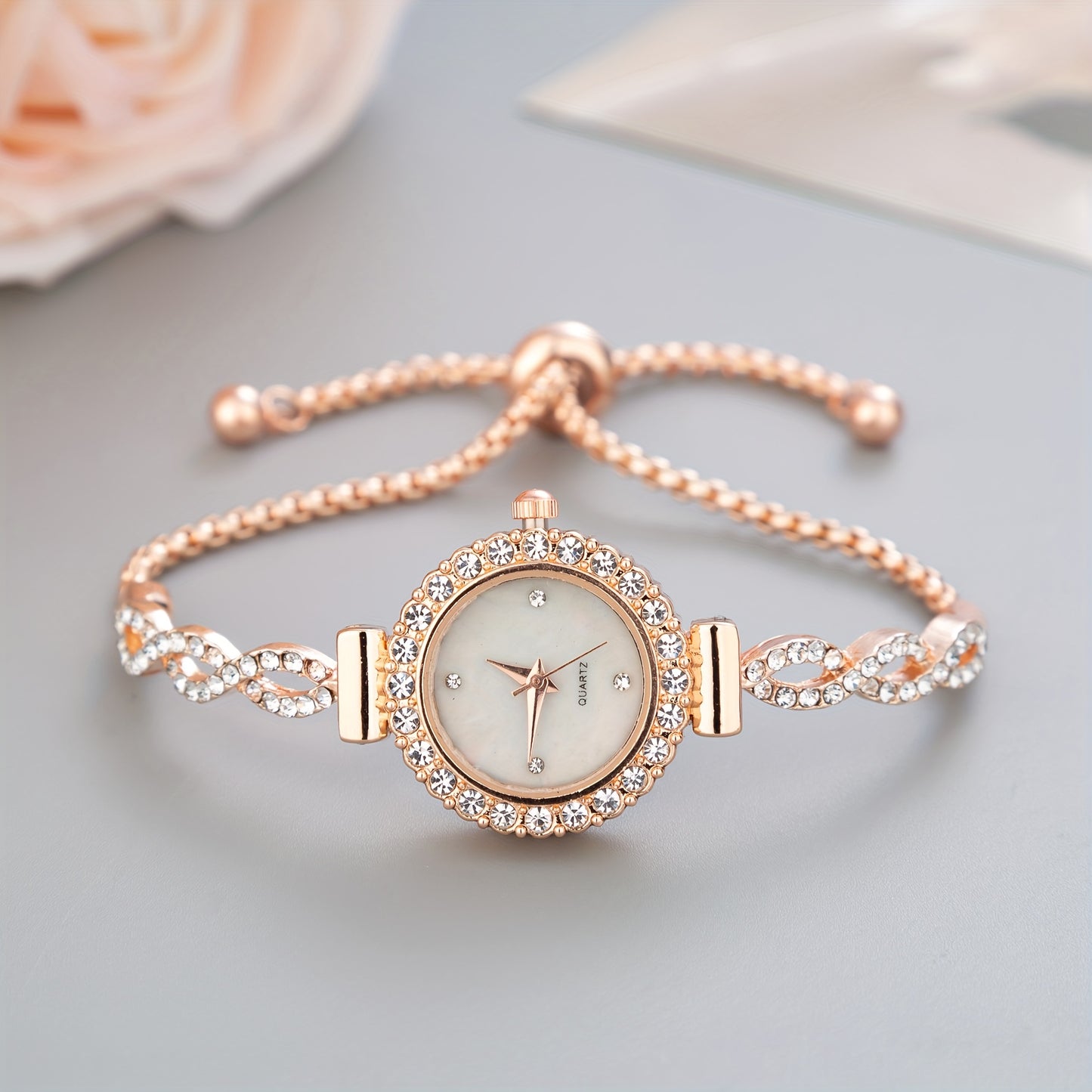 Women's Watch Luxury Rhinestone Quartz Bracelet Watch Elegant Iridescent Dial Analog Wrist Watch