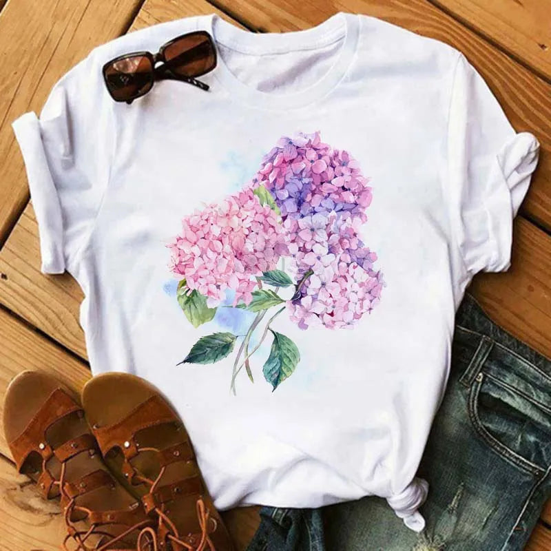 Fashion Red Poppy Women T Shirt Funny Black Printed Tops Tee Female Short Sleeve Tshirt Harajuku Tee Shirts 90s Girls T-shirts