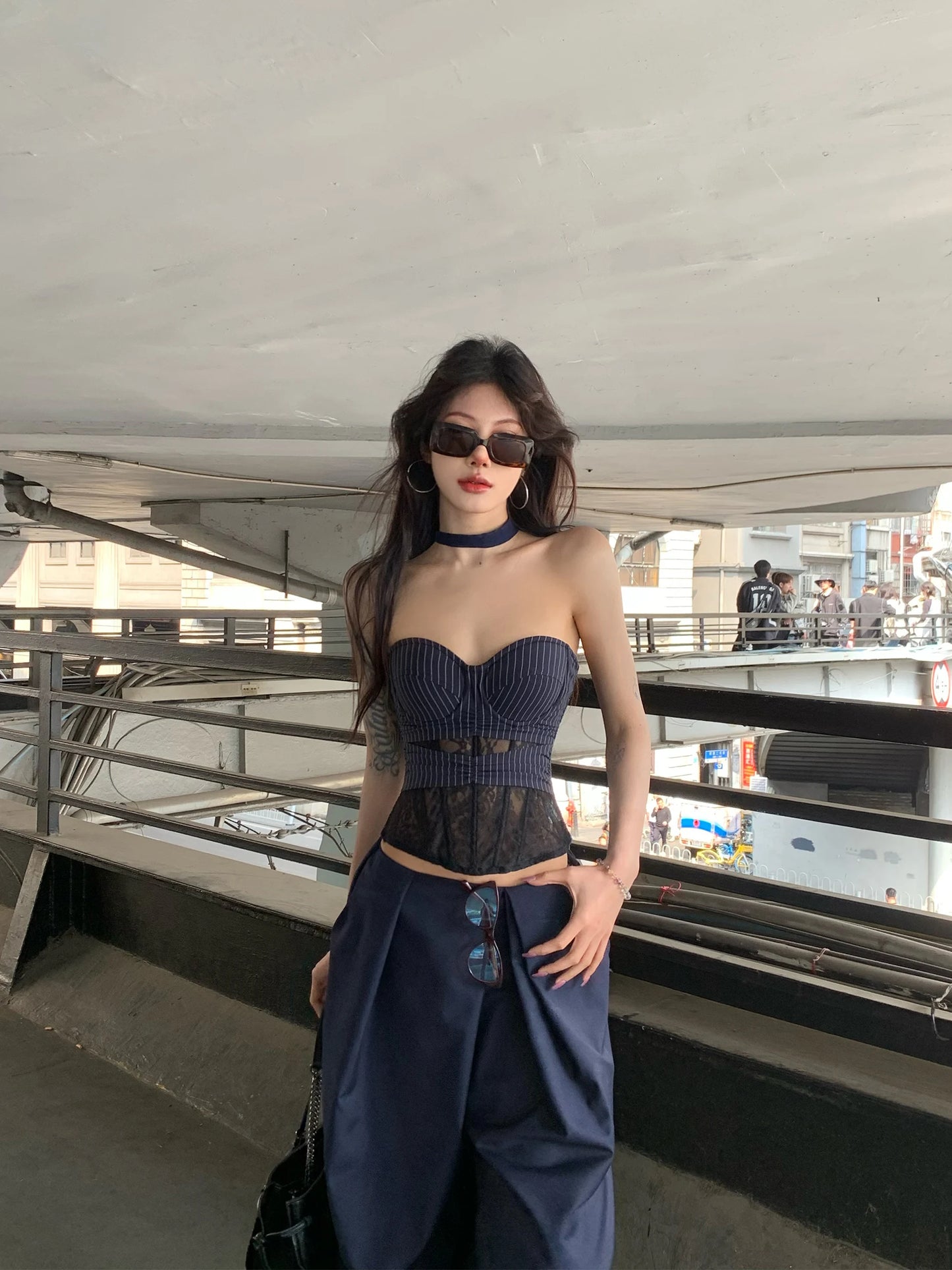 High Quality Hot Selling Wholesale Lace Vest Camisole Women's 2025 New Striped Patchwork Fishbone Corset Strapless Top Y2k Sexy