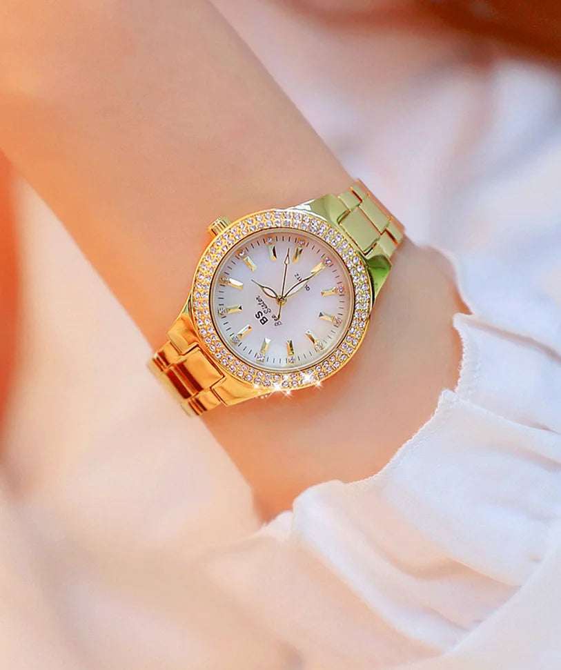 UTHAI Women Watch Classic Light Luxury Brand Temperament Waterproof Gold Metal Bracelet Ladies Fashion Quartz Wristwatches Gift
