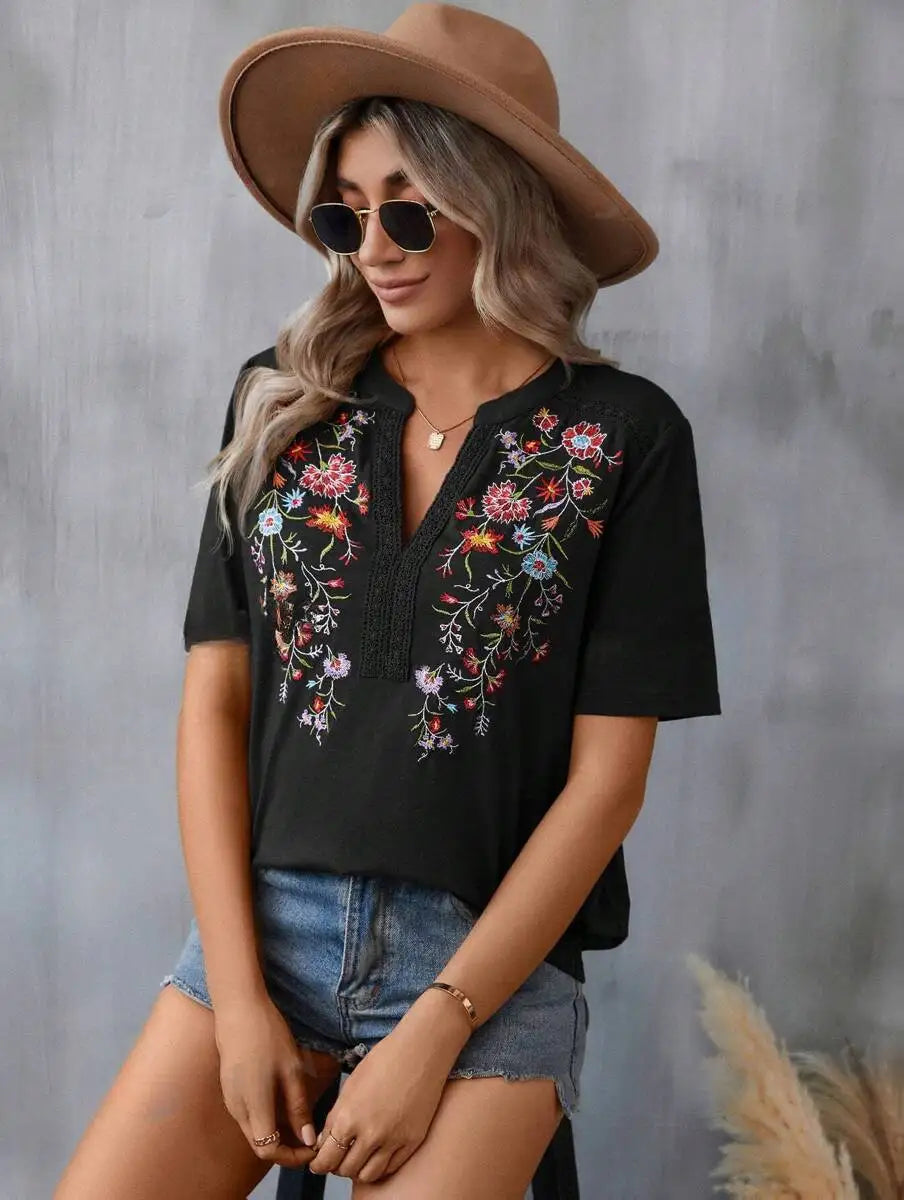 Ladies' Retro Casual Chic Embroidered Women's Shirt With Lace And Lace Stitching, V-neck Loose And Comfortable Top, Women's T