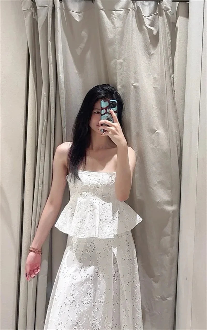 Ladies' Top 2025 Summer New Arrivals White Strap Wave Hem Top Embroidered Sexy Fashion Casual Versatile