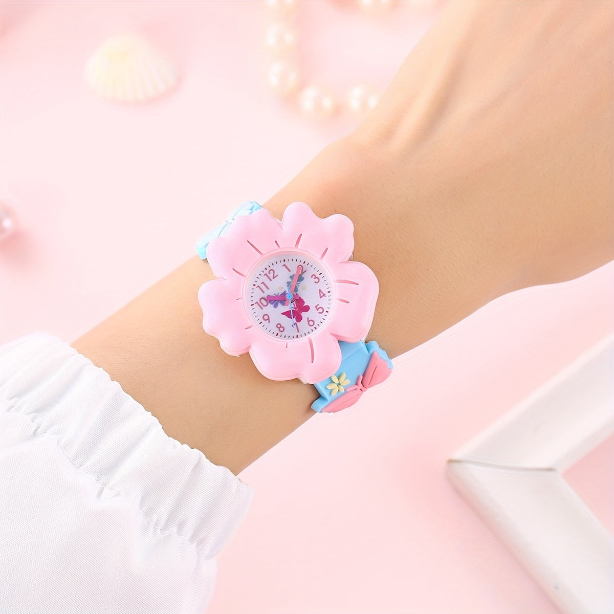 Adorable Girls' 3D Flower & Butterfly Cartoon Watch - Soft PVC, Skin-Friendly Silicone Band, Quartz Movement, Non-Waterproof, Blue